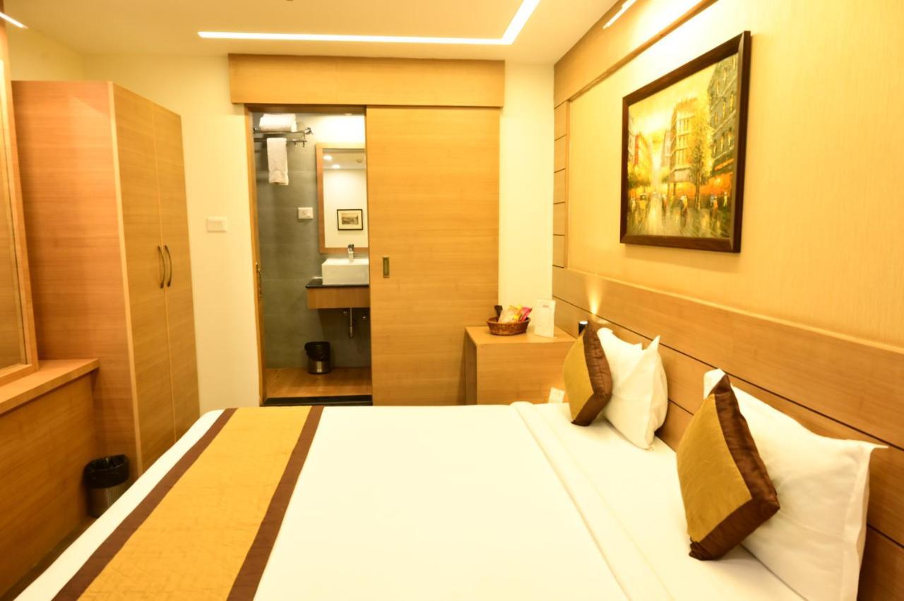 Hotel Silkhouse Premier Danapur Εξωτερικό φωτογραφία