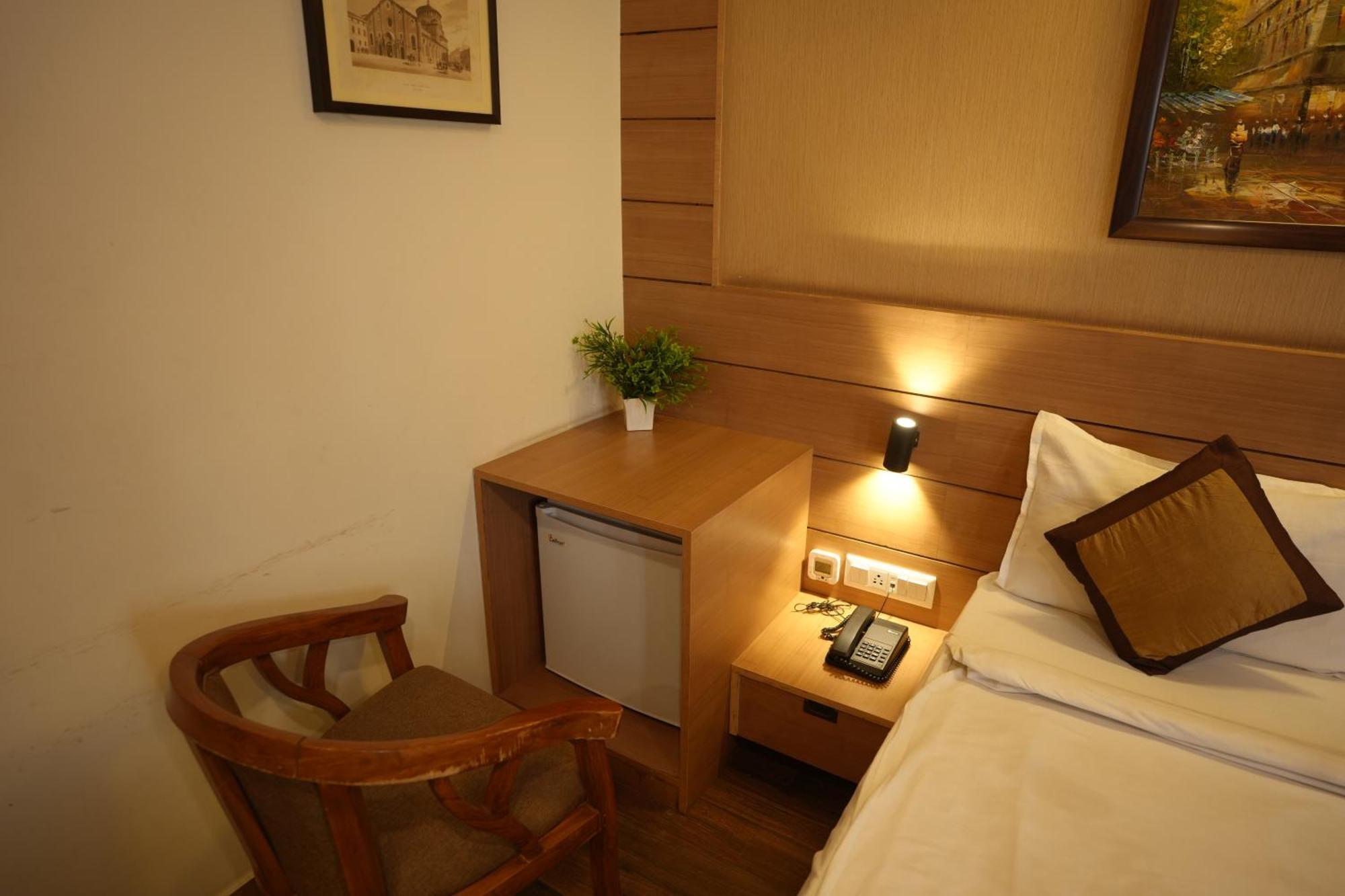 Hotel Silkhouse Premier Danapur Εξωτερικό φωτογραφία