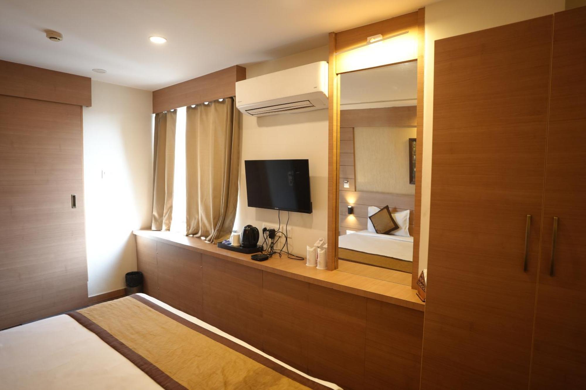 Hotel Silkhouse Premier Danapur Εξωτερικό φωτογραφία